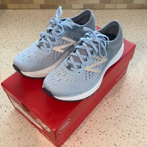 New Balance Women’s 1080v9